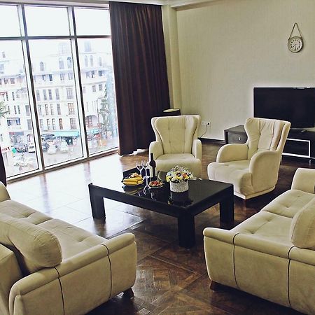 Mardi Plaza Hotel Батуми Екстериор снимка