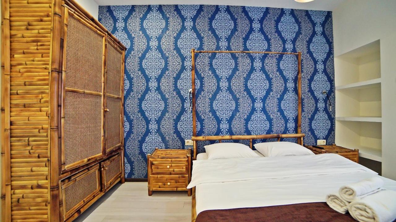 Mardi Plaza Hotel Батуми Екстериор снимка
